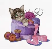 Thea Gouverneur - Counted Cross Stitch Kit - Sewing Basket Kitten - Aida - 16 Count - Embroidery Kit for Adults - DMC Embroidery Threads and Other Cross Stitch Supplies Included - 736A