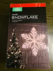 NIB Lighted SNOWFLAKE Lit W/ 50 Clear Mini Light Bulbs