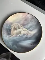 1992 THE MAGICAL WORLD OF LEGENDS & MYTHS A MOTHER'S LOVE PLATE 2255G D