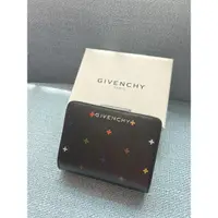 在飛比找蝦皮購物優惠-Givenchy 錢包/零錢包 （全新）