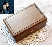 WALNUT RECTANGLE JEWELRY MUSIC BOX : HOWLS MOVING CASTLE THEME SOUNDTRACK