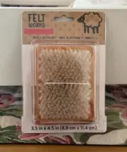 FELT WORKS BY DIMENSIONS NEEDLE FELTING MAT 8.8CM X 11.4CM BRAND NEW IN PACKAGIN
