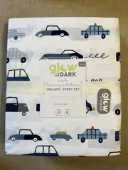 Pottery Barn Kids Noah City Transportation Glow-in-the-Dark Queen Sheet Set Cars