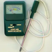 Luster Leaf Products Rapitest Moisture Light Meter Combo Meter