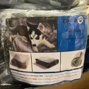 CPG DOTS Pet Blanket for Medium Dogs and Cats 45''x35'', Reversible Puppy Bed