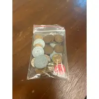 在飛比找蝦皮購物優惠-二手  數學教具 兒童銀行塑膠錢幣 假錢幣