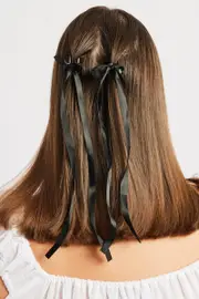 Black 2 Pack Mini Bow Claw Clips