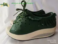 在飛比找Yahoo!奇摩拍賣優惠-深綠流蘇綁帶厚底涼鞋24.5號(SW0055)