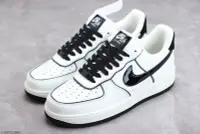 在飛比找Yahoo!奇摩拍賣優惠-NIKE AIR FORCE 1 07 LOW 經典低筒百搭