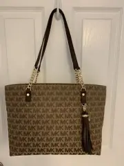 Michael Kors Jet Set EW Tassel Chain Tote/$248/NWT/Beige-Brown
