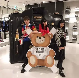 Moschino Teddy Bear Bag 標籤熊鍊帶包 白