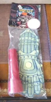 Vintage - HALLOWEEN COSTUME - FRIGHT GLOVE Eveready Flashlight - NOS