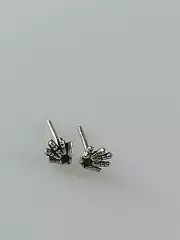 Sterling Silver Hamsa Hand Stud Earrings, Kamsah Stud Earring, Hi-five earrings,