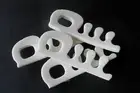 TOE SEPARATORS - PEDICURE WHITE FOAM SPACERS,BEAUTY AIDS FOR PAINTING TOE NAILS