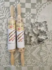 2 NEW CHRISTMAS EMBOSSING ROLLING PINS SNOWFLAKES REINDEER 8PC 3D COOKIE CUTTER