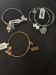 Alex And Ani Bracelet Lot Brand New The Polar Express Christmas Bangles