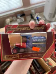 MODELS OF YESTERYEAR Y-3 1912 MODEL T FORD TANK MOBILOIL