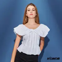 在飛比找momo購物網優惠-【HONOR 山形屋】大圓領抓皺澎澎袖百褶層次上衣