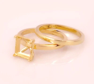 Platinum Solitaire Milgrain Engagement Ring & Matching Wedding Band Set