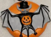 HORRORNAMENTS VINTAGE GENTLEMAN BAT FLATBACK COLLECTIBLE ORNAMENT