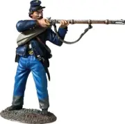 Federal Irish Brigade Standing Firing No. 2 - W. Britain's #31351 Toy Soldier
