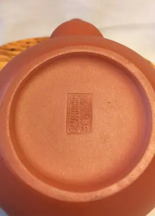 中國宜興早期紫砂紅泥鴿嘴壺