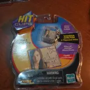 Hit Clip Micro Music Clip-Vanessa Carlton “A Thousand Miles”