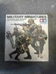 Tamiya 1:35 U.S. Modern Army Infantry - 4 Figure Set #35133 Sealed New