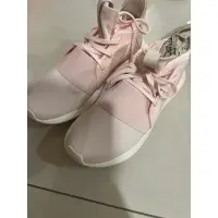 在飛比找蝦皮購物優惠-Adidas Clover Defiant Tubular 