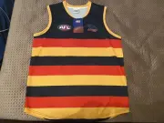 BNWT New Adelaide Crows AFL Football Club Men's Adult Size XL Guernsey Top Sekem