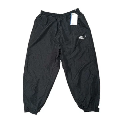 Official Umbro Salesman 090 Black/White, 3 Quarters Pants. Black, Size UK L 34".