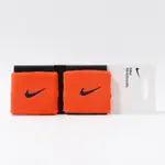 NIKE SWOOSH 腕帶 橘紅色 運動 休閒 保護 LOGO 護腕 N0001565804OS