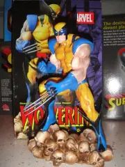 MARVEL X-MEN WOLVERINE on Skulls STATUE Maquette BUST Figure TOY Figurine Movie