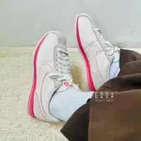 在飛比找蝦皮購物優惠-新款 Nike Cortez 阿甘鞋 淡粉色 米白 女休闲鞋
