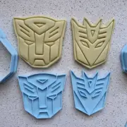Autobots Transformers Cookie Cutter And Stamp Set