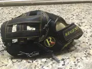 NWO tags Regent Sports Mo Vaughn signature series baseball glove