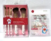 The Creme Shop x Doraemon FLUFFY FORTUNE Makeup Brush Set + (21) Spot Patches