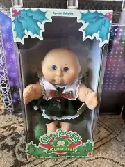 Cabbage Patch Kid Doll Holiday Special Edition Baby Christmas