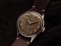 在飛比找Yahoo!奇摩拍賣優惠-古董錶 1948s 天梭 Tissot Antimagnet