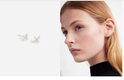 Madewell Freshwater Pearl Flower Stud Earrings NR710