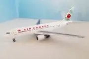 AC419647 AeroClassics 767-200 1/400 Model C-FBEM Air Canada