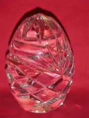 SIGNED, LENOX CUT Glass CRYSTAL EGG SHAPE SOLID PAPERWEIGHT