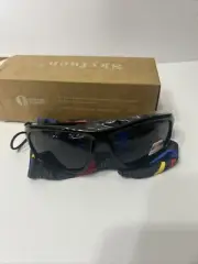 Bifocal Polarized Sunglasses Men Anti glare/UV TR90 Wrap Sports Sun Readers 1.5x