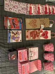 Lot of 16 Valentines Day Assort.bags, Cards ,Nestled Boxes(3) 2 Sets-6 Boxes