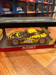 1/18 AUTOART 80705 CHEVROLET CORVETTE C6R LAGUNA SECA 2007 O.BERETTA/O.GAVIN #4