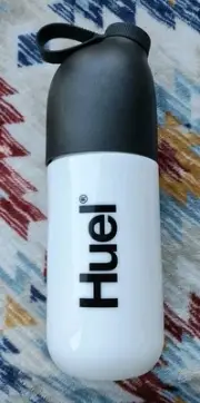 New Huel Tritan Shaker Bottle 17oz Cup w/ Scoop
