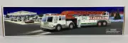 BRAND NEW IN BOX 2000 Hess Toy Fire Truck – Working Lights & Siren!