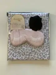NIB! Afterglow 4 Piece Slumber Set 2 Pillow Cases + Eye Mask + Scrunchy Leopard