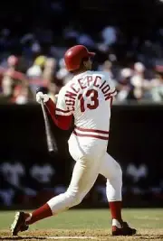 Shortstop Dave Concepcion Of The Cincinnati Reds Baseball 1980s Photo 7