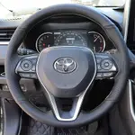 適用TOYOTA COROLLA ALTIS方向盤套手縫 COROLLA CROSS CAMRY/AVALON/RAV4